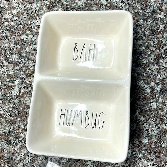 Rae Dunn Divided Dish - Picture 1 of 3